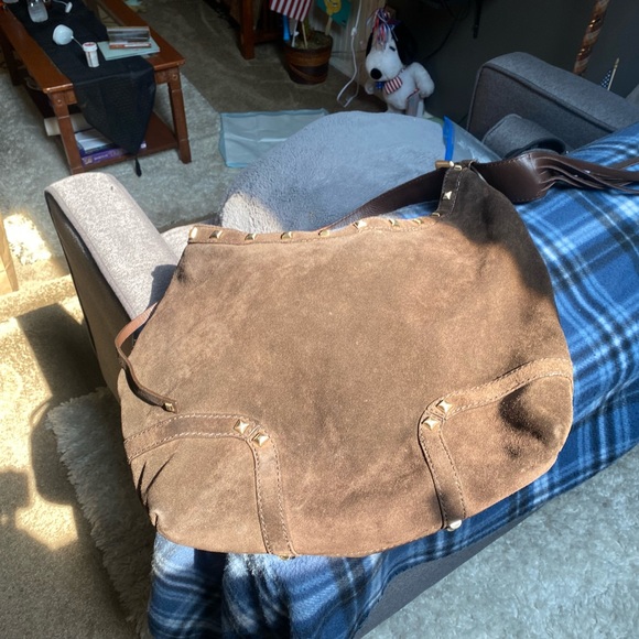 Brown suede hobo bag with tassels - Picture 14 of 14